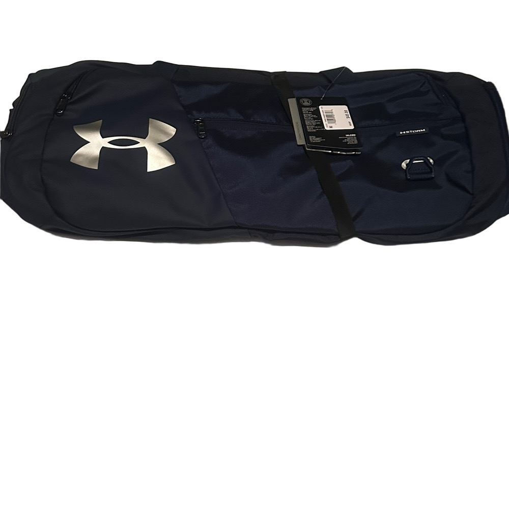 Under Armour Navy and Silver Duffel Bag Medium NWT